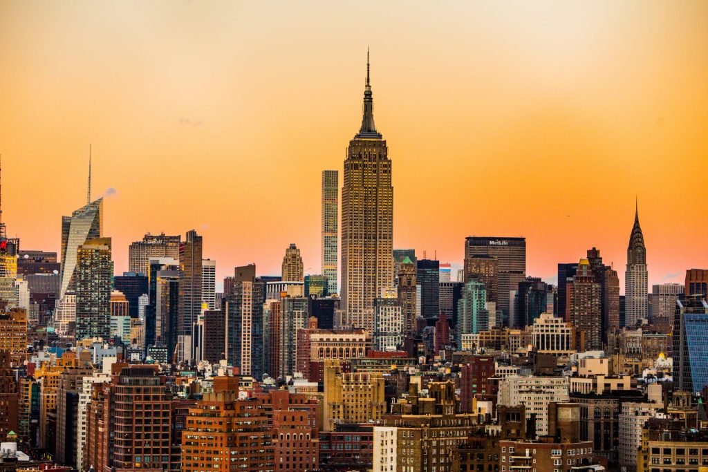 New York, December 2027